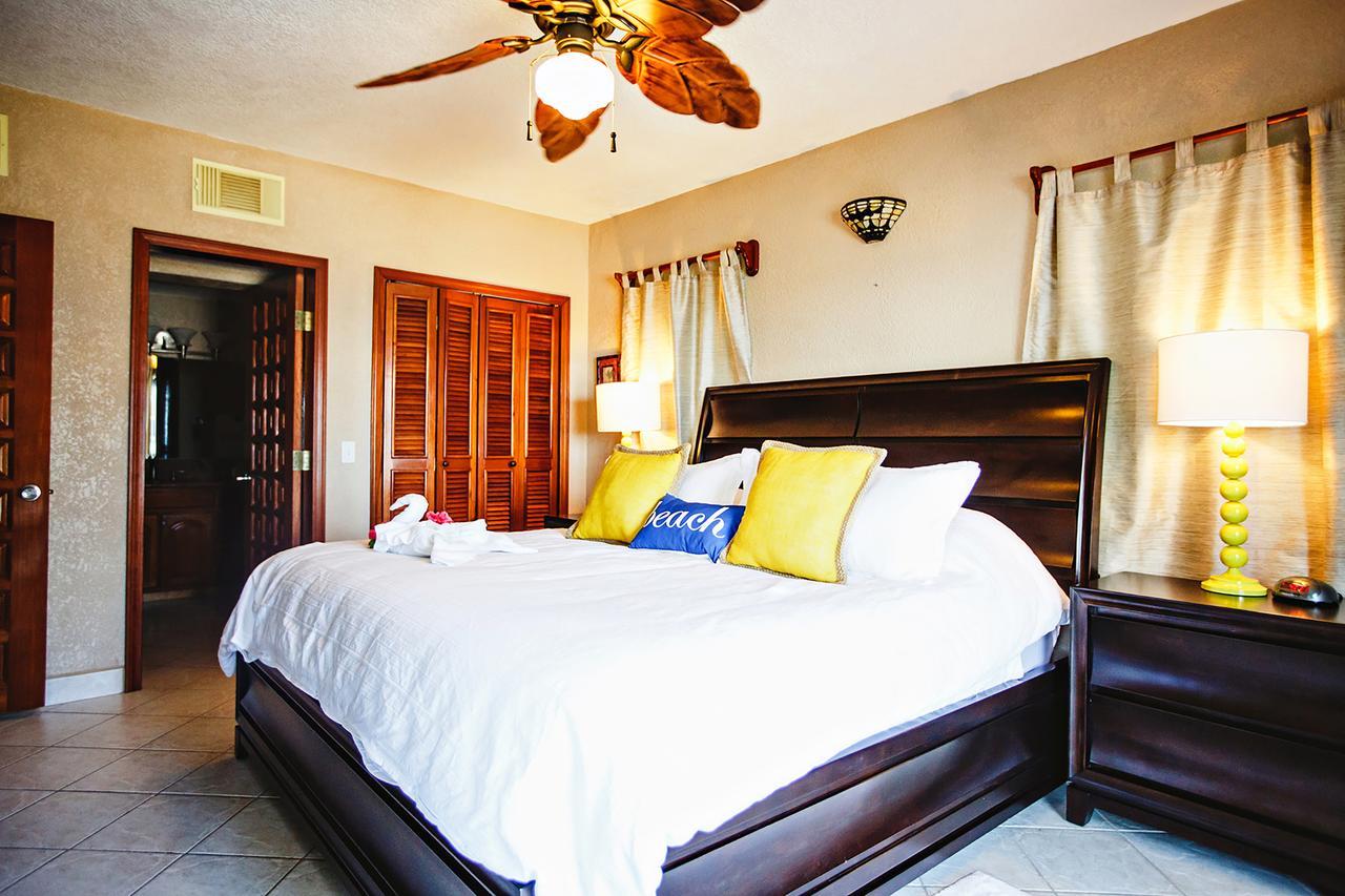 Pelican Reef Villas Resort San Pedro  Extérieur photo